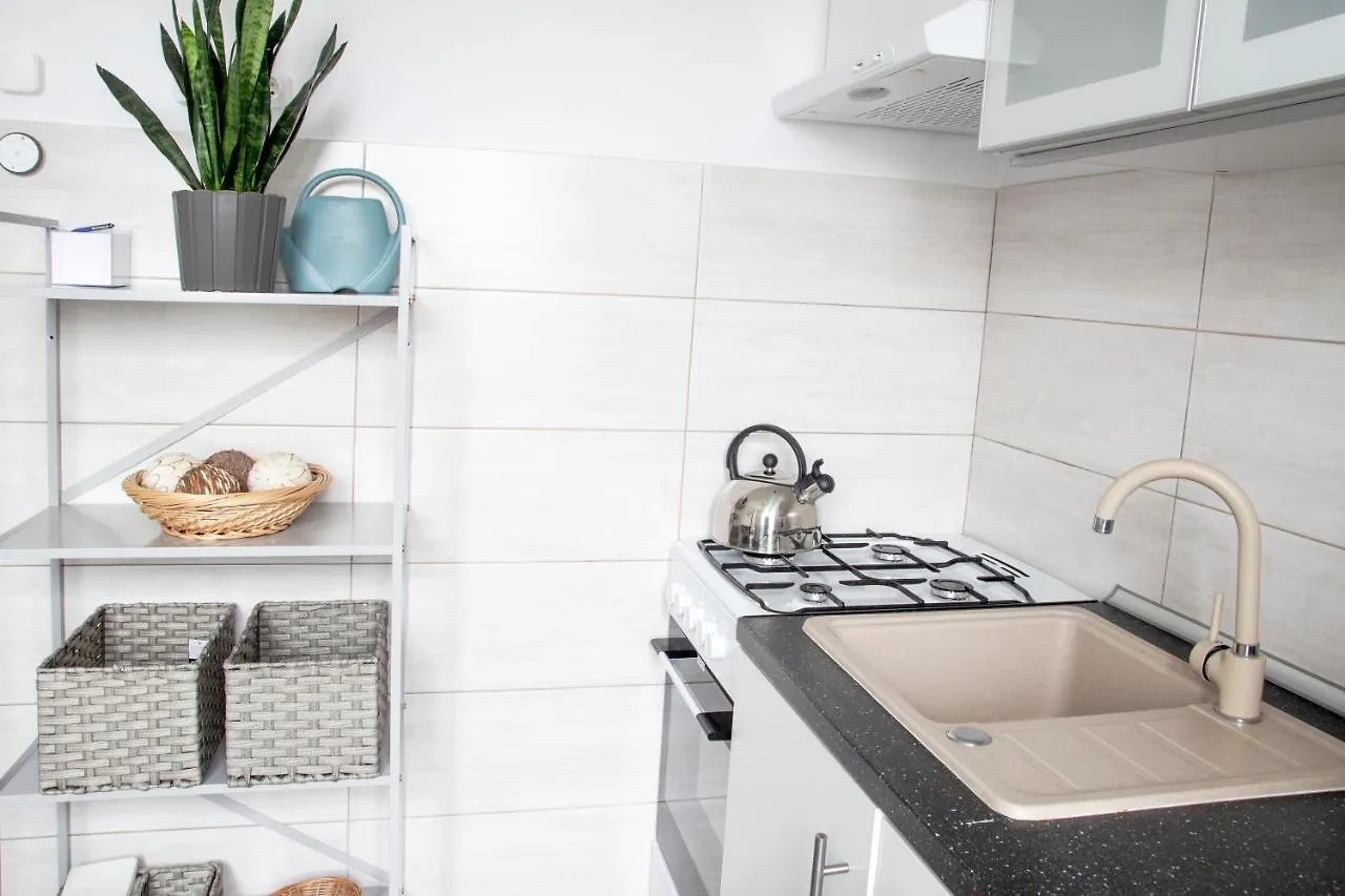 Al-Dom Apartamenty Szary Bursztyn Kolobrzeg